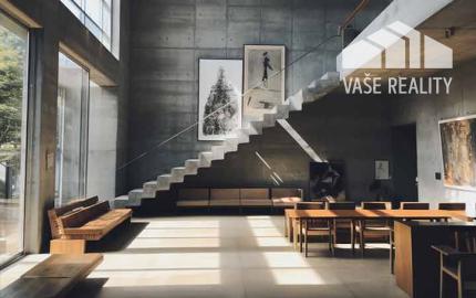 DOM na kľúč - výborne riešený 4.izb. byt