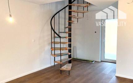 Trojizbový mezonetový byt 70m2, Banka