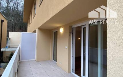 Trojizbový mezonetový byt 70m2, Banka