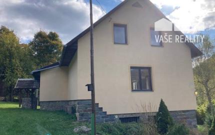 Chalupa CHKO Strážovské vrchy, pozemok 3292 m2, rezervoár pitnej vody