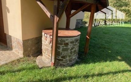 Chalupa CHKO Strážovské vrchy, pozemok 3292 m2, rezervoár pitnej vody