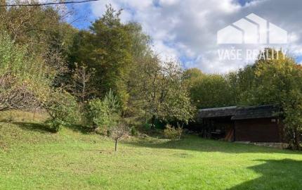 Chalupa CHKO Strážovské vrchy, pozemok 3292 m2, rezervoár pitnej vody