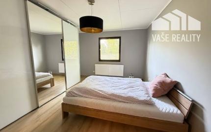 Prenájom rodinného domu 4+1, SVINNÁ - veľká záhrada