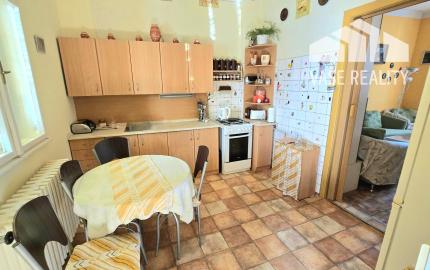 Objavte potenciál bývania v rodinnom dome v centre Piešťan