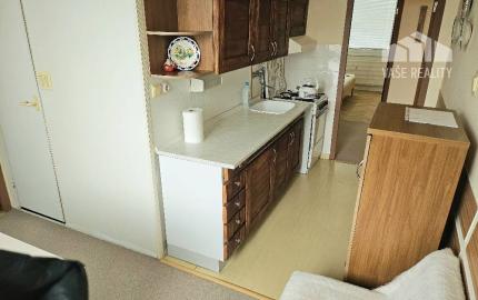 2,5 izbový byt Bánovce nad Bebravou / CENTRUM- STRED / KOMPLETNE ZARIA