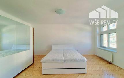 Na prenájom staromestský 3-izbový byt, Tobrucká ul., BA – Staré Mesto