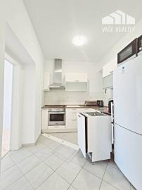 Na prenájom staromestský 3-izbový byt, Tobrucká ul., BA – Staré Mesto