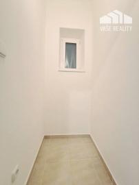 Na prenájom staromestský 3-izbový byt, Tobrucká ul., BA – Staré Mesto