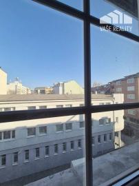 Na prenájom staromestský 3-izbový byt, Tobrucká ul., BA – Staré Mesto