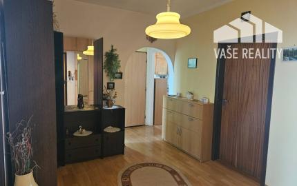  Na predaj 4 izbový byt Pod Hájom (82m2)Dubnica nad Váhom 