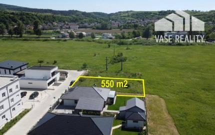 Stavebný pozemok 550 m2 vedľa kúpeľov Piešťany - Banka