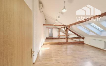 Administratívny priestor, 111 m², Jakubovo nám., klimatizovaný, voľný