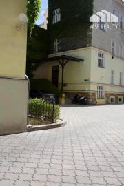 Administratívny priestor, 111 m², Jakubovo nám., klimatizovaný, voľný