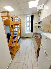 Na prenájom rekonštruovaná garsónka 20 m², Dunajská ulica, Staré Mesto