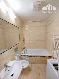 Na prenájom rekonštruovaná garsónka 20 m², Dunajská ulica, Staré Mesto