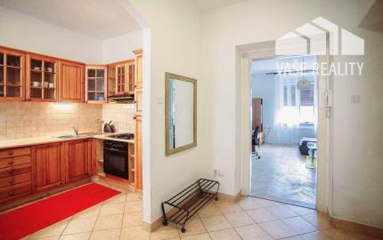 Na prenájom 2,5 izbový byt, 76 m², Dostojevského rad, BA – Staré Mesto