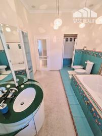 Na prenájom krásny 3-izbový staromestský byt 111 m², Senkiewiczova