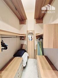 Na prenájom krásny 3-izbový staromestský byt 111 m², Senkiewiczova