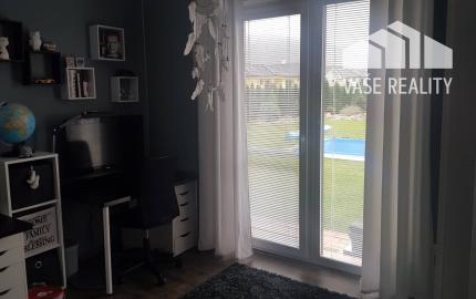 Novostavba - bungalov 100 m2 v obci Košeca, pozemok 800 m2