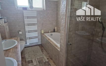 Novostavba - bungalov 100 m2 v obci Košeca, pozemok 800 m2