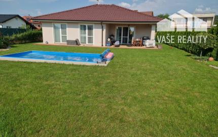 Novostavba - bungalov 100 m2 v obci Košeca, pozemok 800 m2