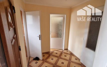 *REZERVOVANÉ*  4-izb rodinný dom s pozemkom 900 m²  - Moravany n/V