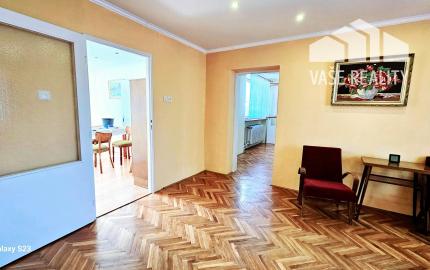 *REZERVOVANÉ*  4-izb rodinný dom s pozemkom 900 m²  - Moravany n/V