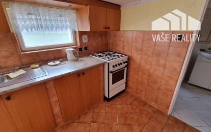 *REZERVOVANÉ*  4-izb rodinný dom s pozemkom 900 m²  - Moravany n/V