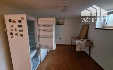 *REZERVOVANÉ*  4-izb rodinný dom s pozemkom 900 m²  - Moravany n/V