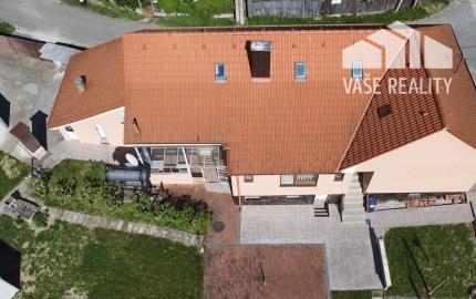 *REZERVOVANÉ*  4-izb rodinný dom s pozemkom 900 m²  - Moravany n/V