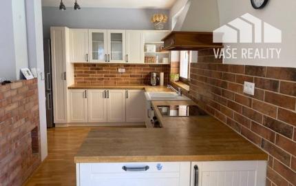 Predám Rodinný Dom ILAVA, pozemok 1146 m2