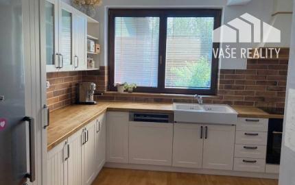 Predám Rodinný Dom ILAVA, pozemok 1146 m2