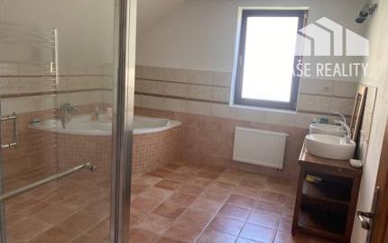 Predám Rodinný Dom ILAVA, pozemok 1146 m2