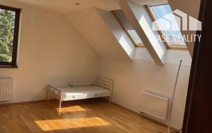 Predám Rodinný Dom ILAVA, pozemok 1146 m2