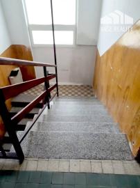 Priestranný rodinný dom s garážou, Vrbové