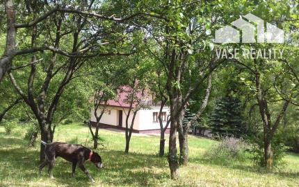 Chalupa v krásnom prostredí, Valaská Belá