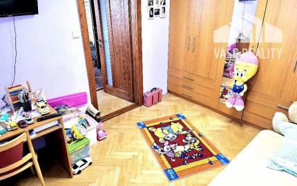 2 izbový byt Bánovce nad Bebravou / CENTRUM / LOGGIA / KOMPLETNÁ REKON