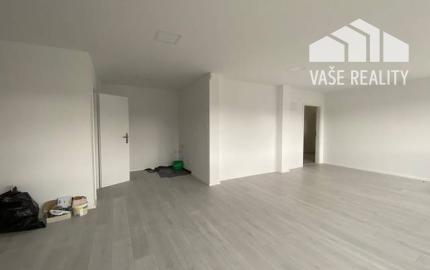 Kancelárske a prevádzkové priestory- Dubnica nad Váhom (52 m2, 104 m2)