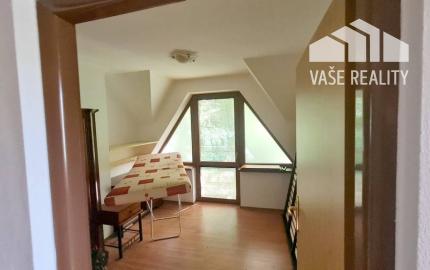 Murovaná chata v rekreačnej oblasti , Moravany nad Váhom - Výtoky