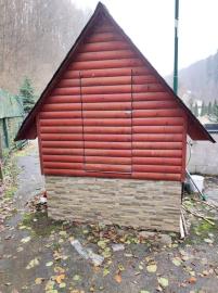 Murovaná chata v rekreačnej oblasti , Moravany nad Váhom - Výtoky