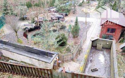 Murovaná chata v rekreačnej oblasti , Moravany nad Váhom - Výtoky