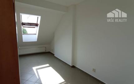 Kancelárske / obchodné priestory na prenájom 87 m2, Nitra- Pešia zóna