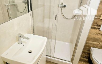 1 izbový byt Bánovce nad Bebravou / CENTRUM  / LOGGIA / EXKLUZÍVNE IBA