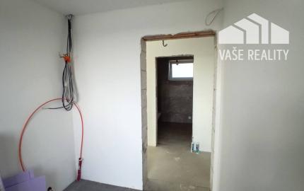 Predaj moderná novostavba - bungalov, v krásnom, tichom prostredí, Bru