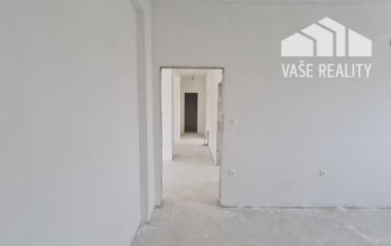 4-IZB BYT "E" 106,45 m2 + TERASA 23 m2, *SPA RESORT*  BANKA