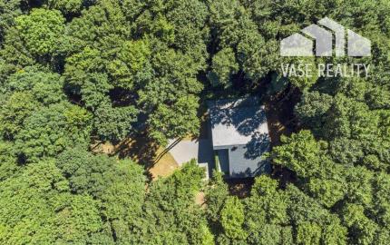 3-podlažná, 8-izbová rodinná vila, Modra Piesok nad Zochovou chatou