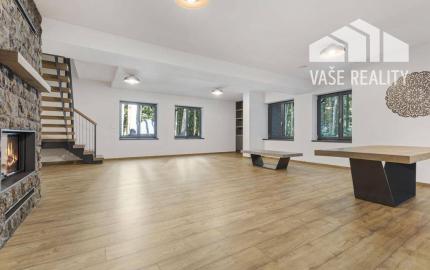 3-podlažná, 8-izbová rodinná vila, Modra Piesok nad Zochovou chatou