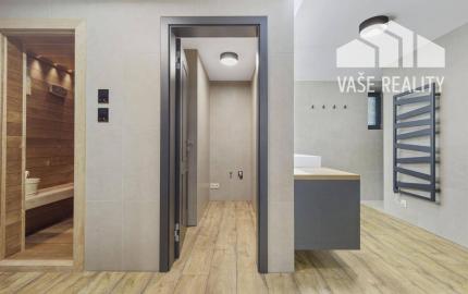 3-podlažná, 8-izbová rodinná vila, Modra Piesok nad Zochovou chatou