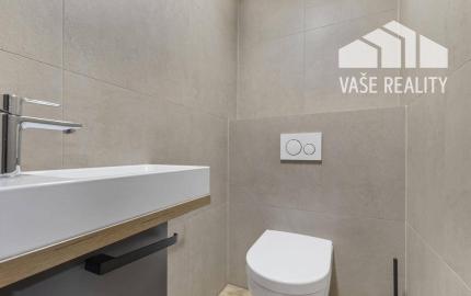 3-podlažná, 8-izbová rodinná vila, Modra Piesok nad Zochovou chatou