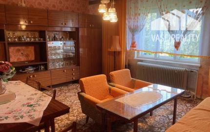 Rodinný Dom Košecké Podhradie, pozemok 1980 m2 , garáž a stodola